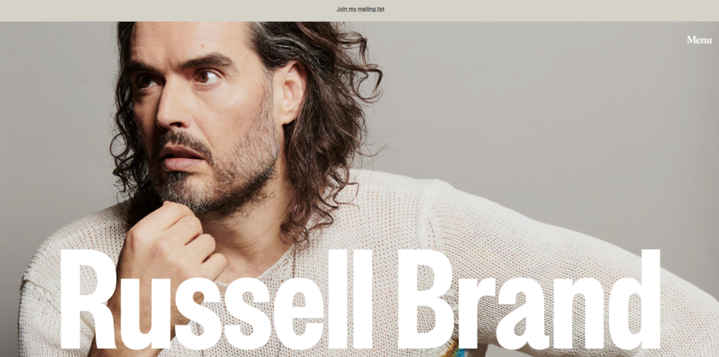 Página de inicio del sitio web Russell Brand