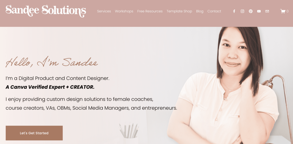 Página web de Sandee, dueña de un pequeño negocio de asistencia virtual